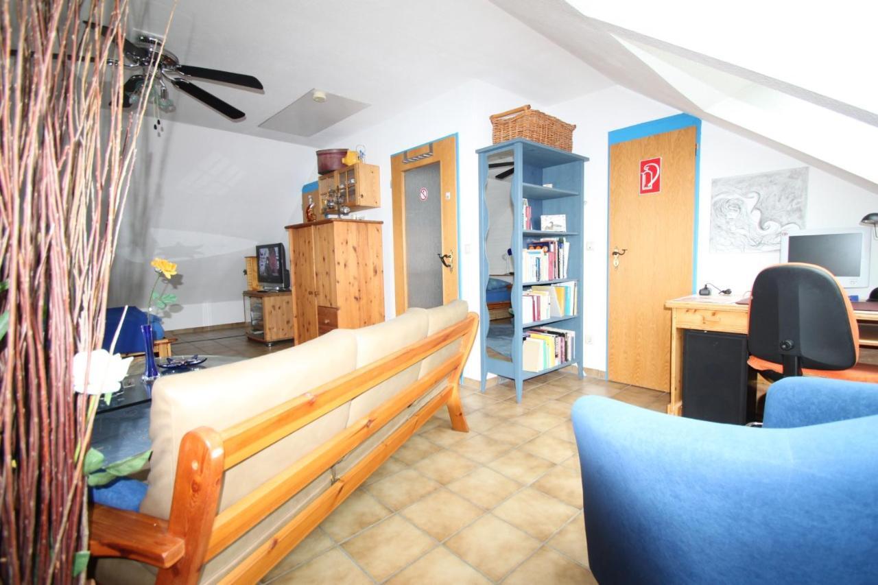 B&B Am See Koeln - Privatzimmer Номер фото